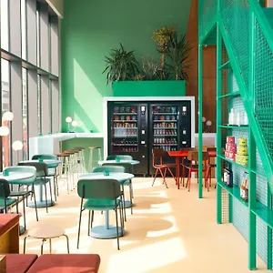 Poppies Hotel